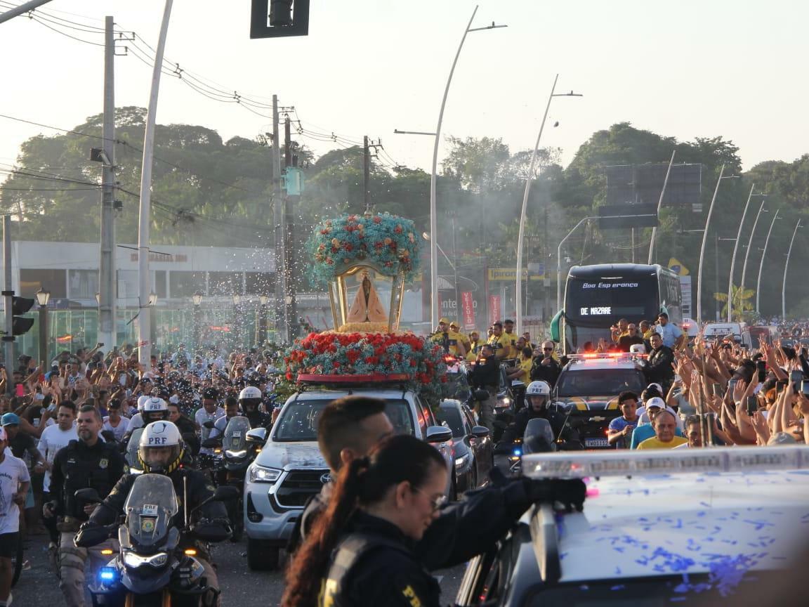 Fé e emoção marcam passagem da Imagem Peregrina durante Romaria Rodoviária.